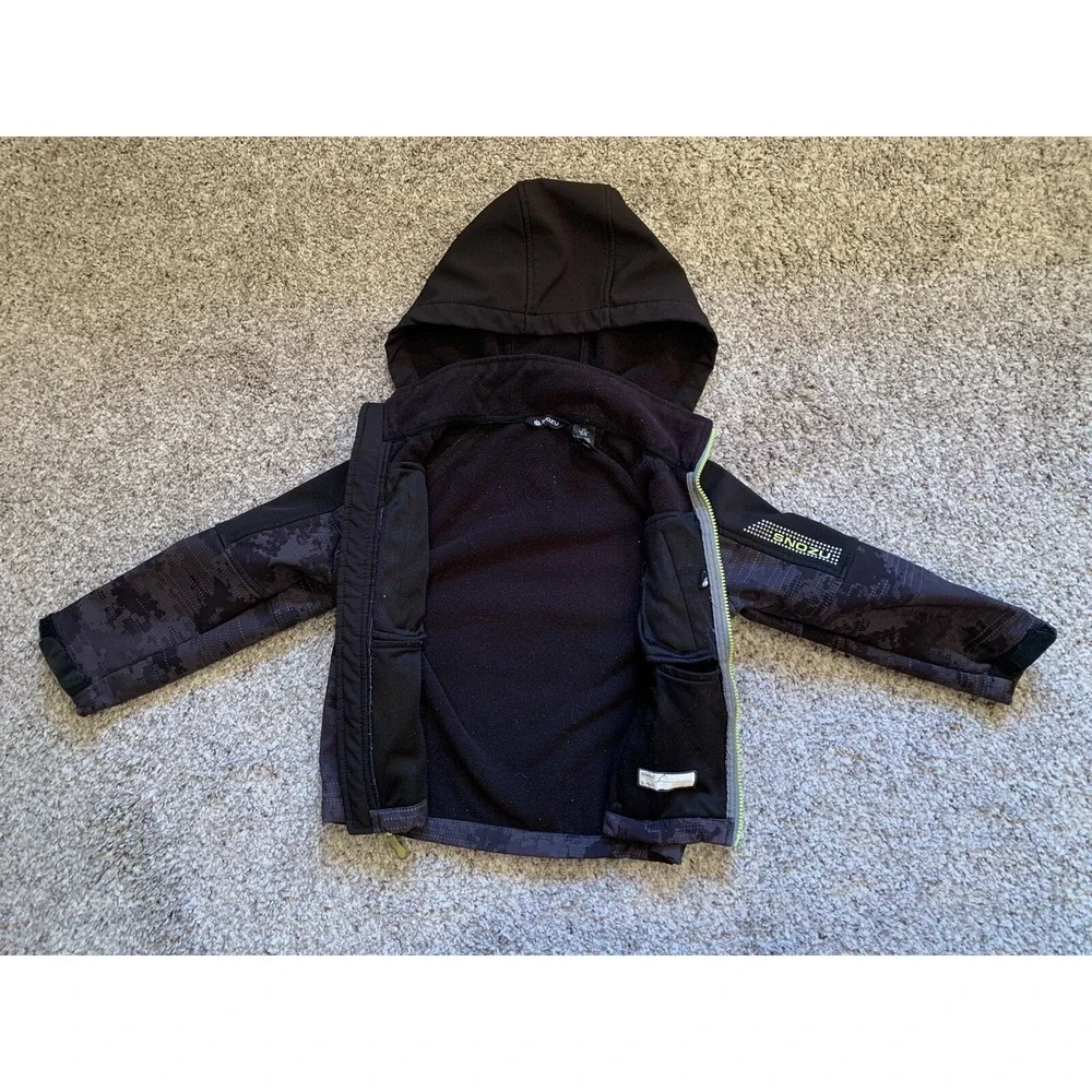 Snozu Jacket Boys Size 5/6 Black Full‎ Zip Hood Winter Coat